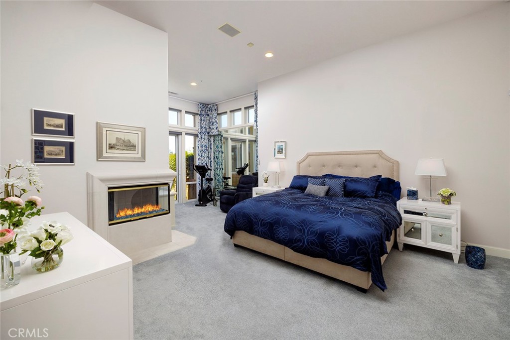 17 Monterey Pine Drive