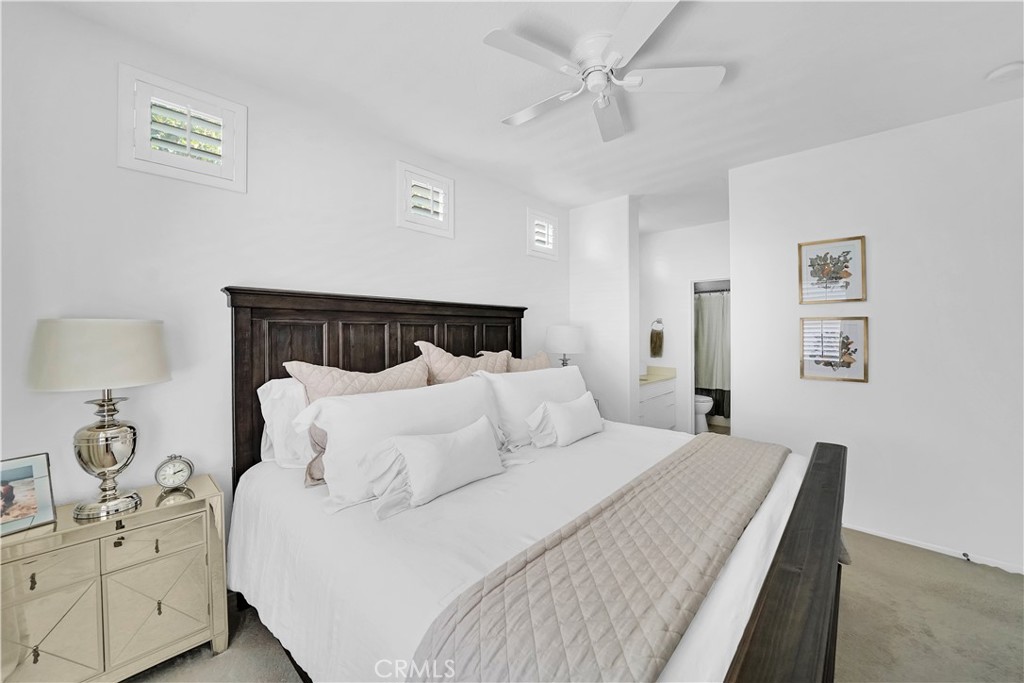 1325 S Country Glen Way