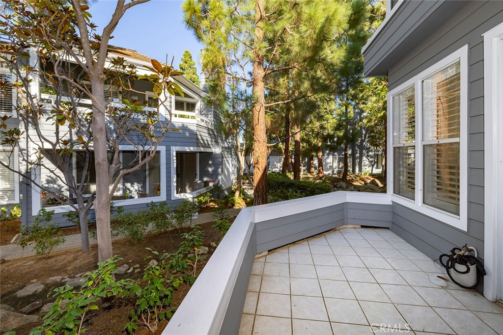 154 Woodburne
