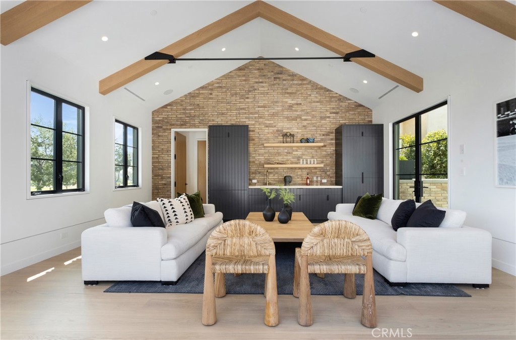 26 Royal Saint George Road