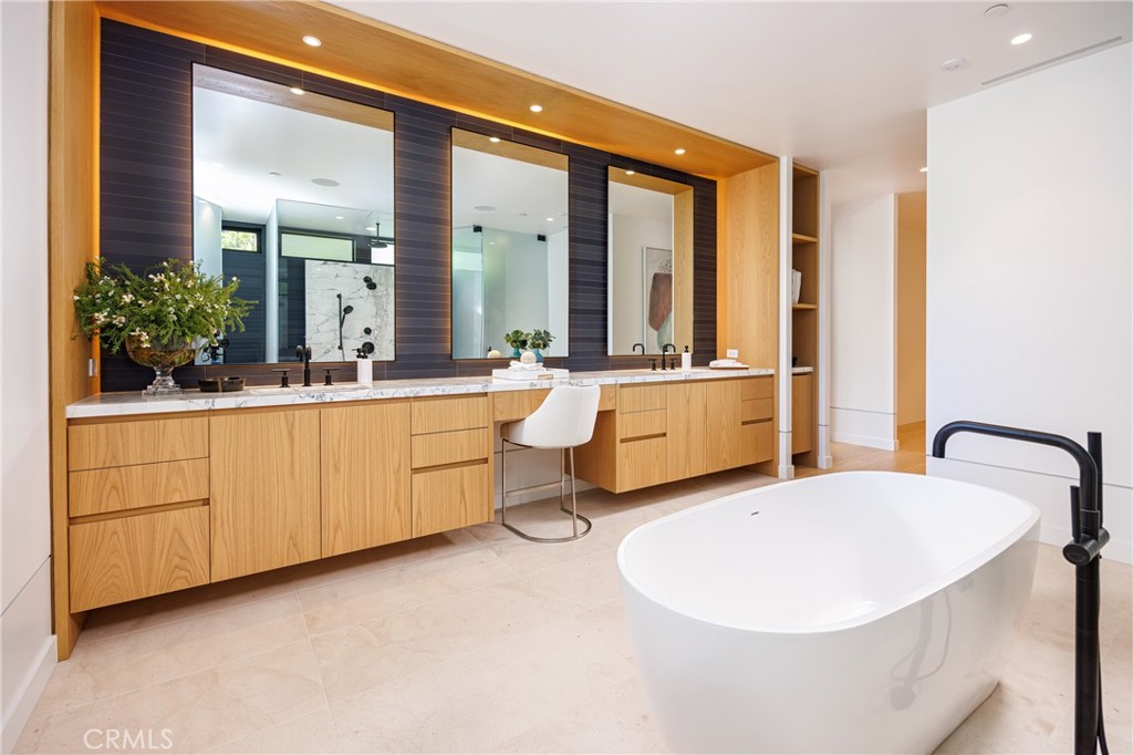 26 Royal Saint George Road