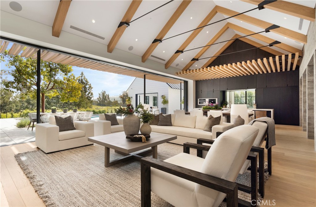 26 Royal Saint George Road