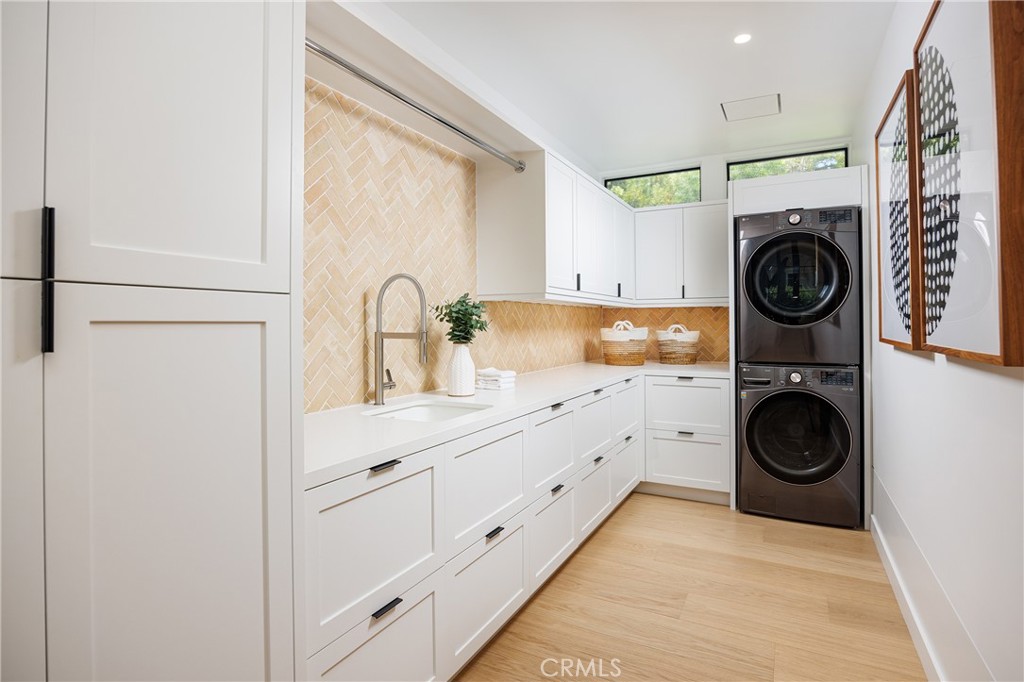 26 Royal Saint George Road