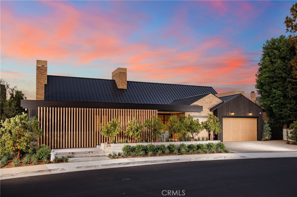 26 Royal Saint George Road