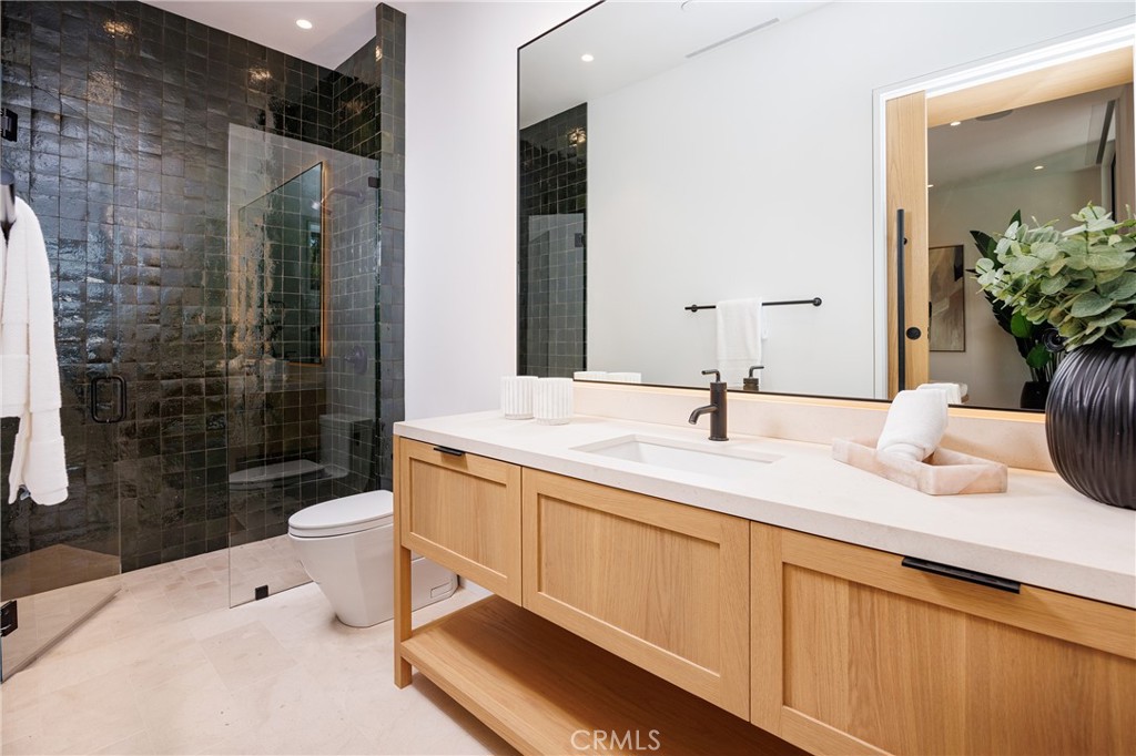 26 Royal Saint George Road