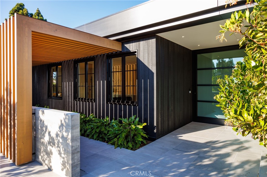 26 Royal Saint George Road