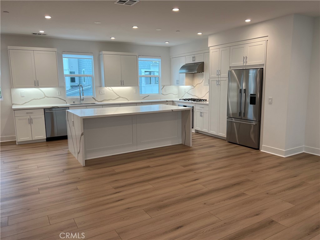 1180 Winslow Lane