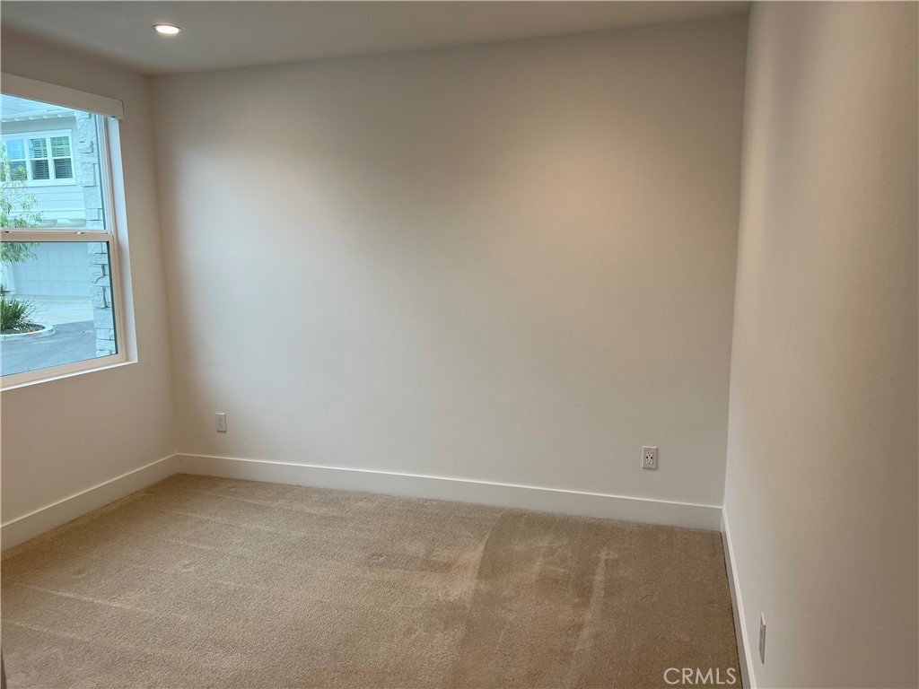 1180 Winslow Lane