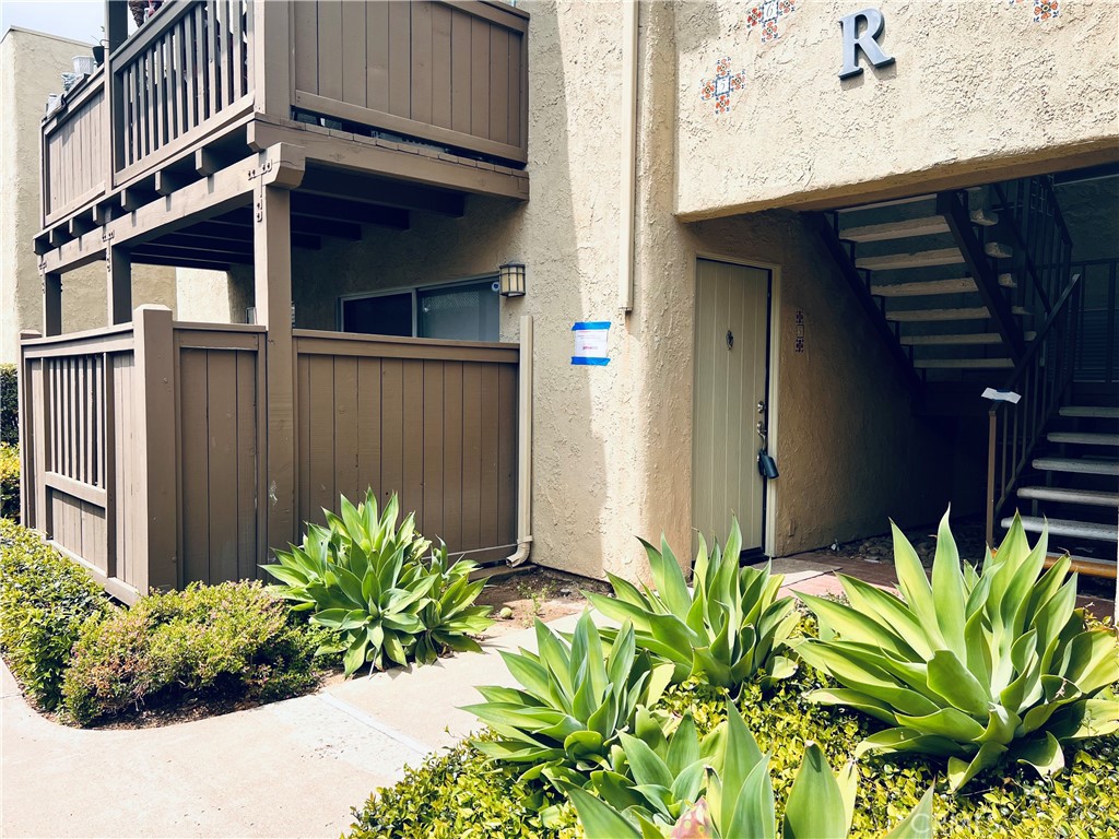 1345 Cabrillo Park Drive Unit: R05