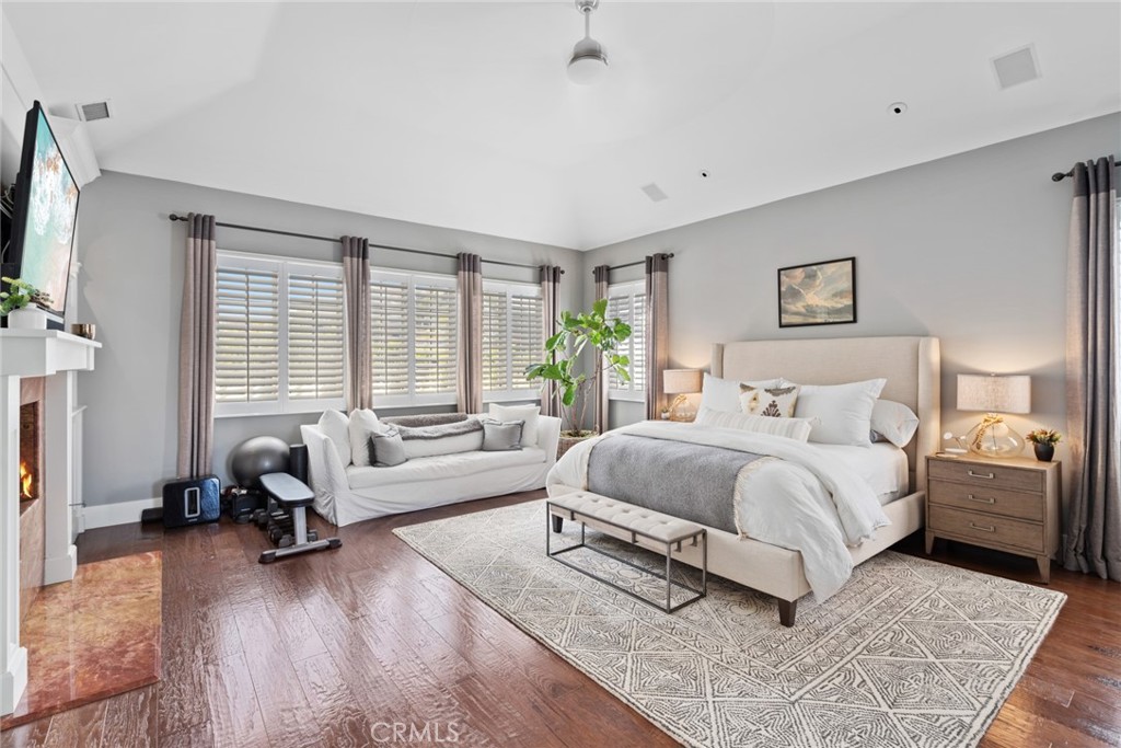 1949 Port Cardigan Place