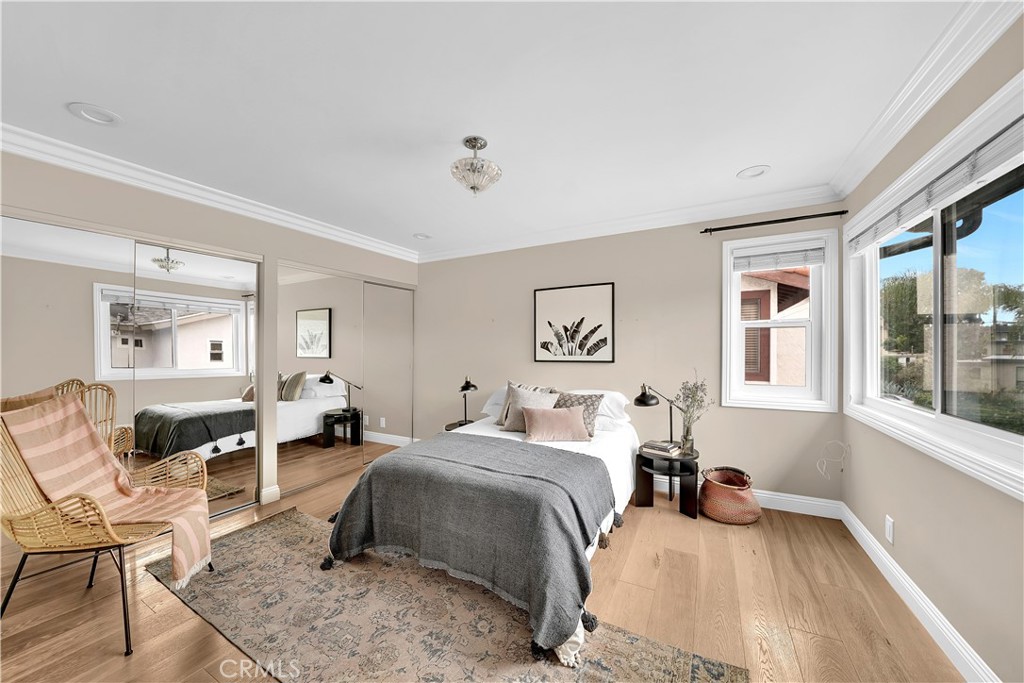 431 Westminster Avenue 3