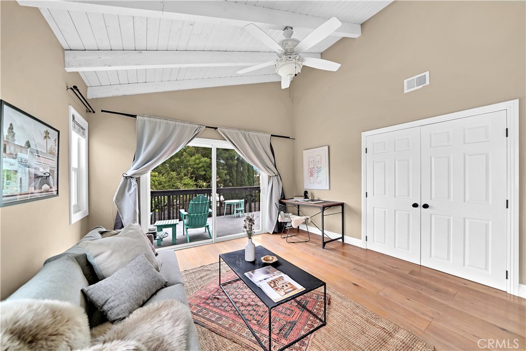 431 Westminster Avenue 3