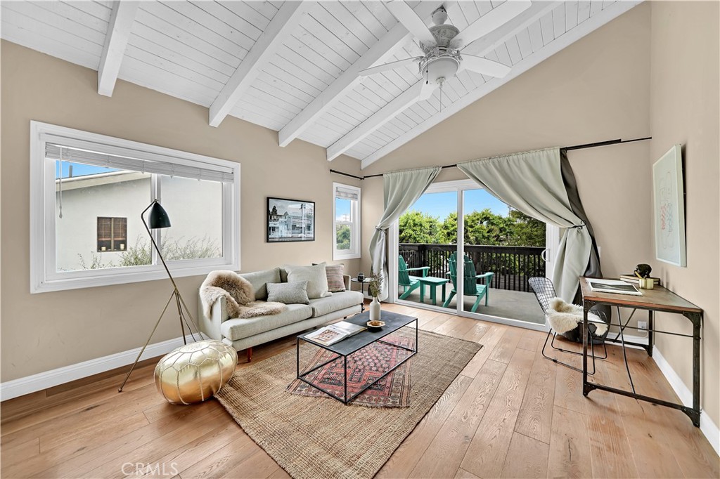 431 Westminster Avenue 3