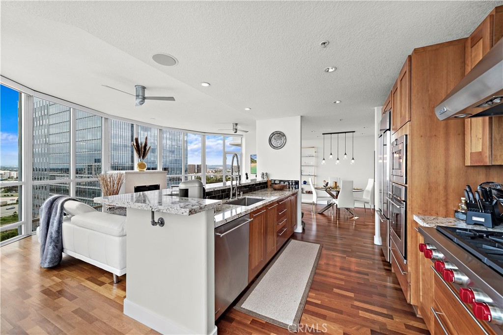 3141 Michelson Drive Unit: 1607
