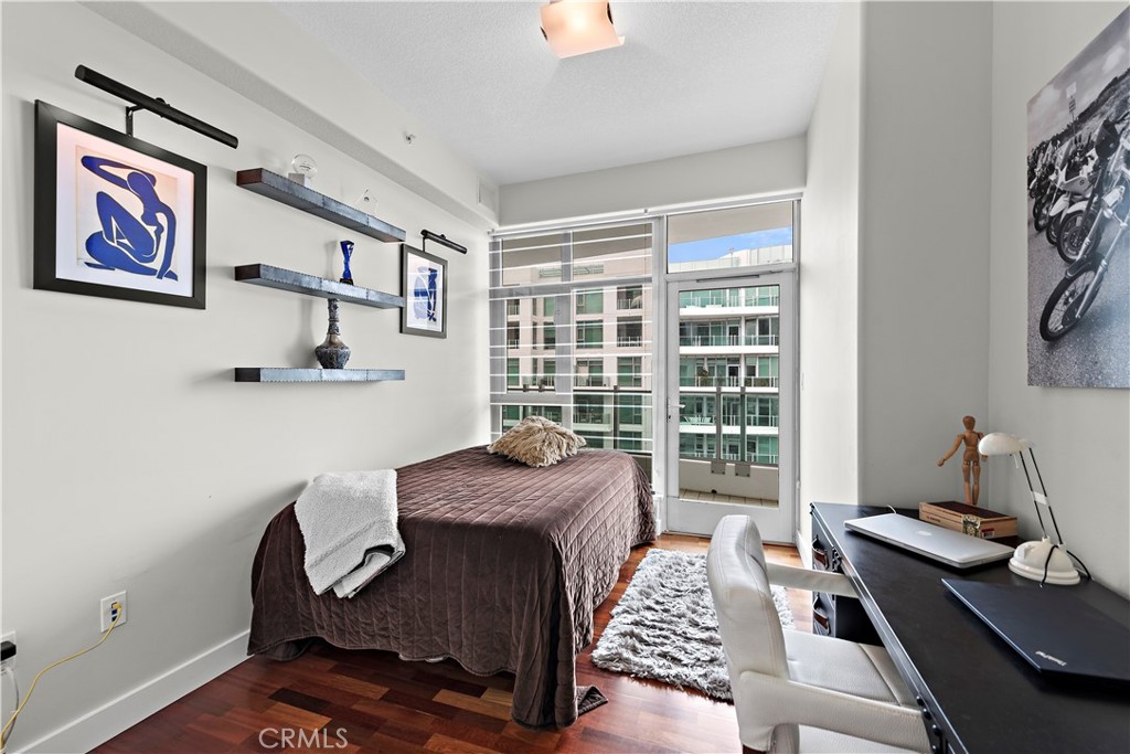 3141 Michelson Drive Unit: 1607