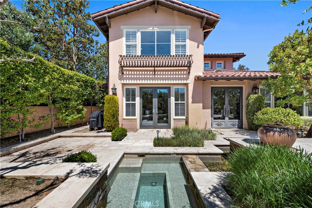 16 Sunset Cove