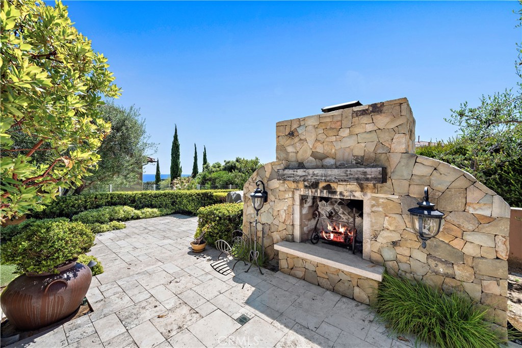 16 Sunset Cove