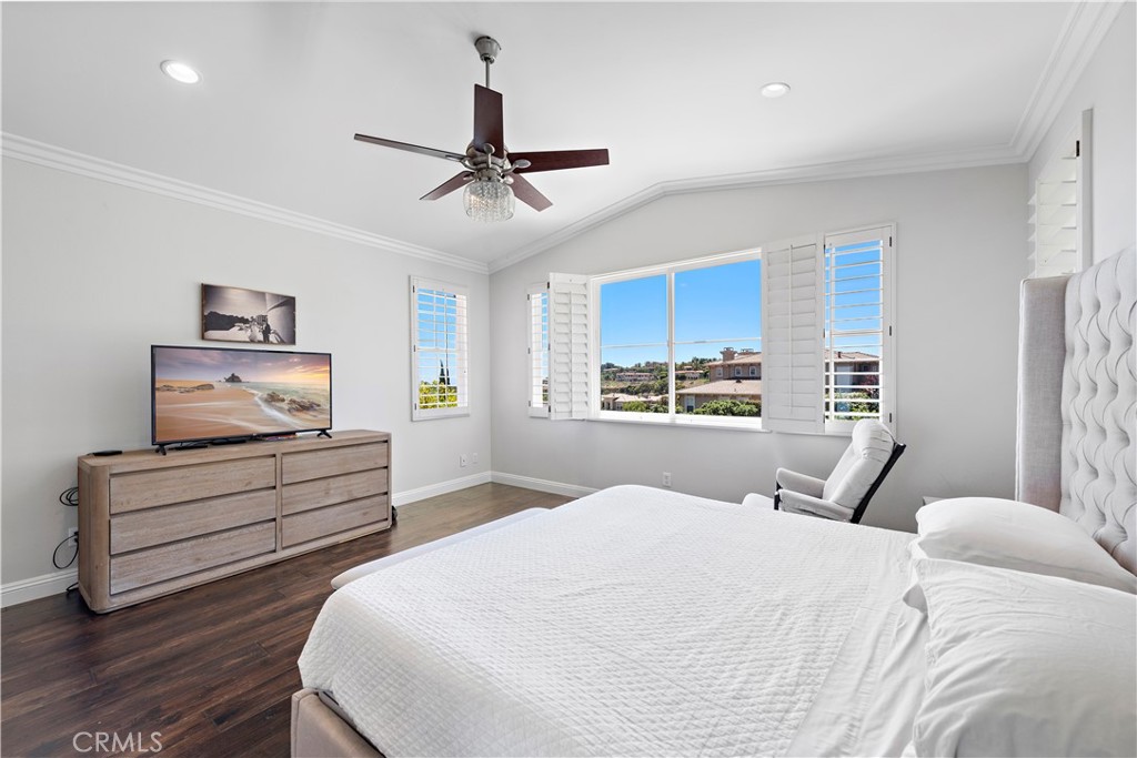 16 Sunset Cove