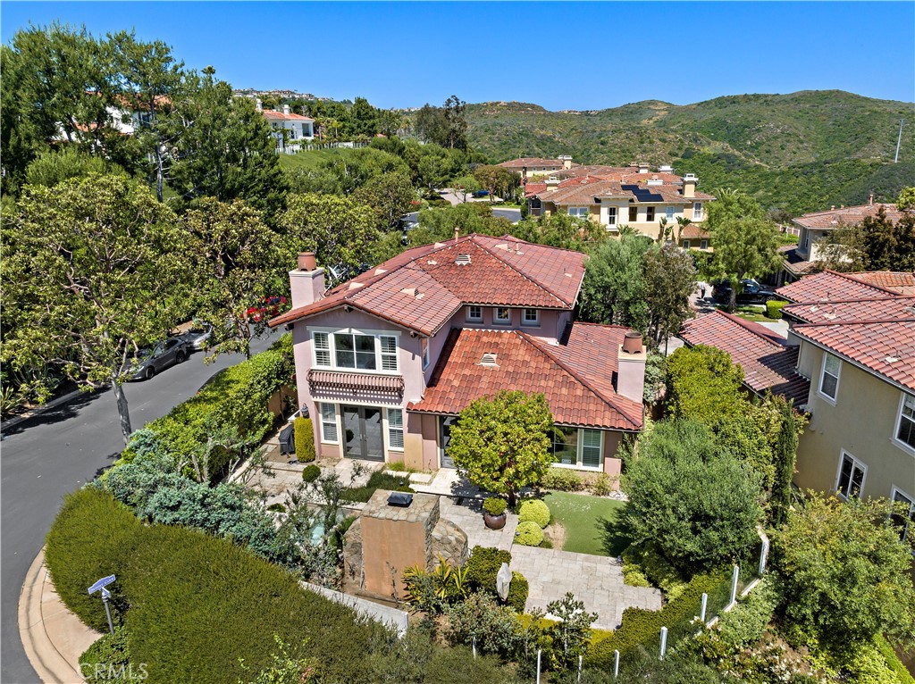 16 Sunset Cove