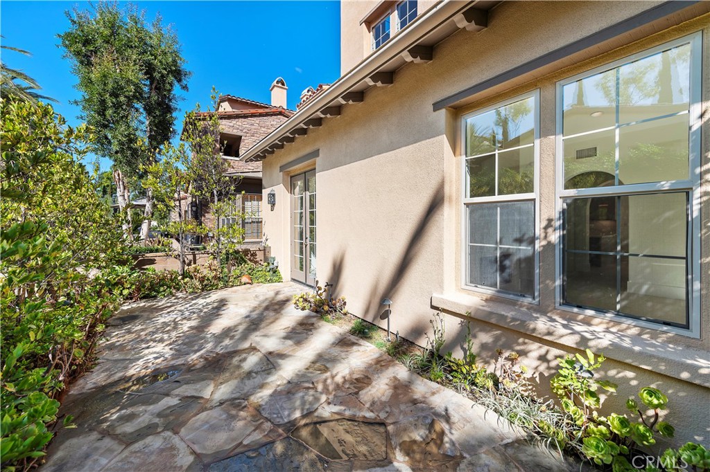 48 Talmont