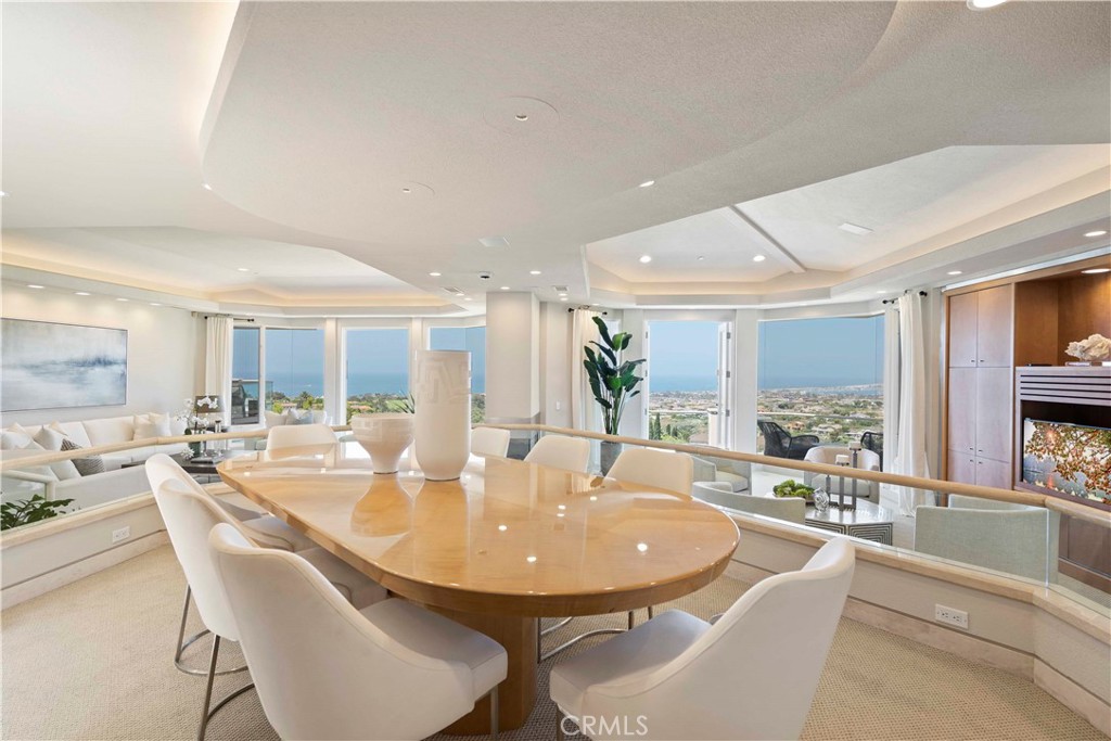 6 Canyon Terrace