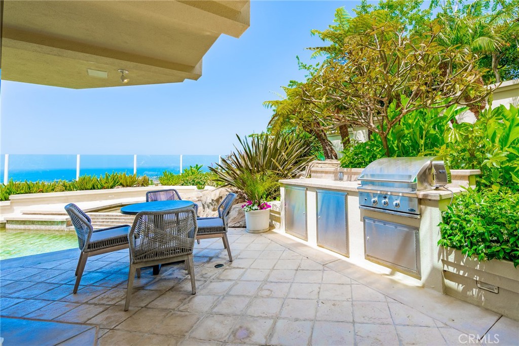 6 Canyon Terrace