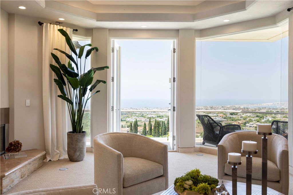 6 Canyon Terrace