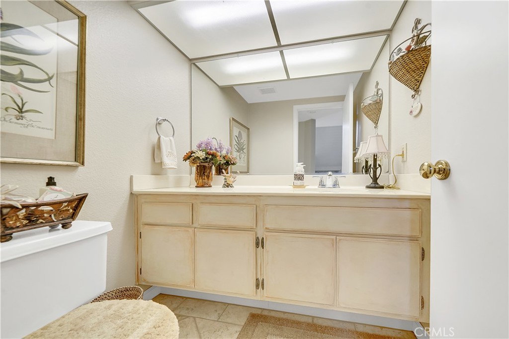 24859 Nueva Vista Drive 15