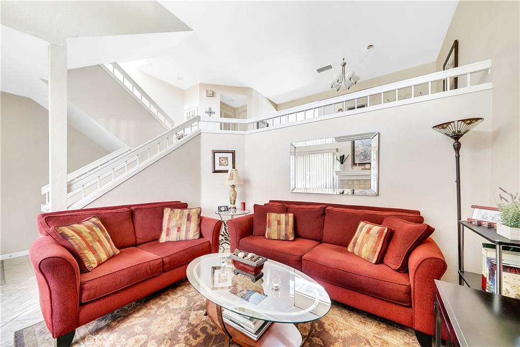 24859 Nueva Vista Drive 15