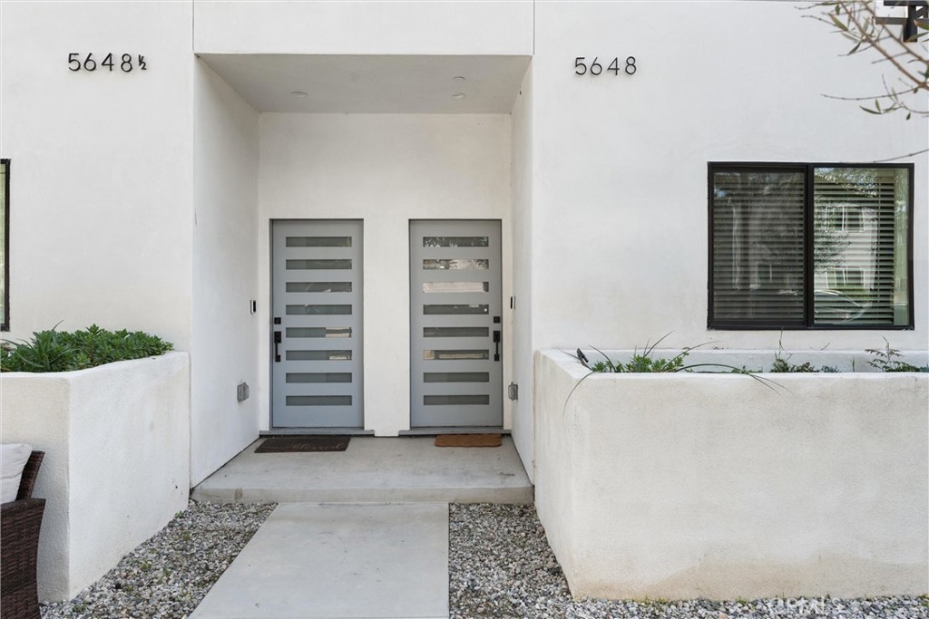 5648 Auckland Avenue