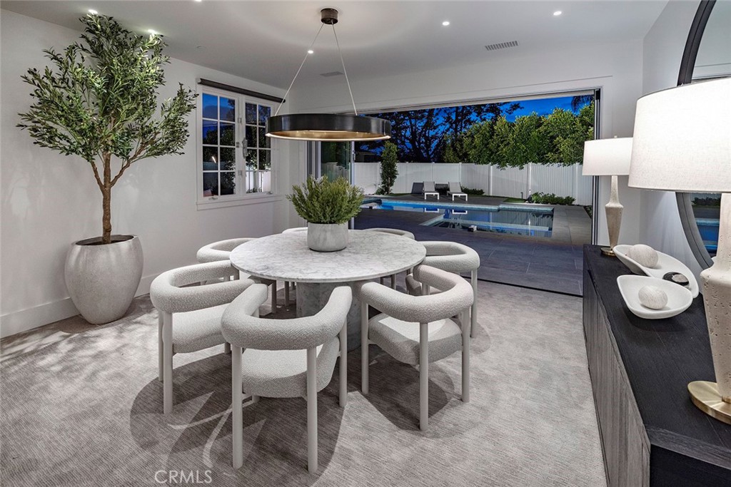 5 Cypress Point Lane