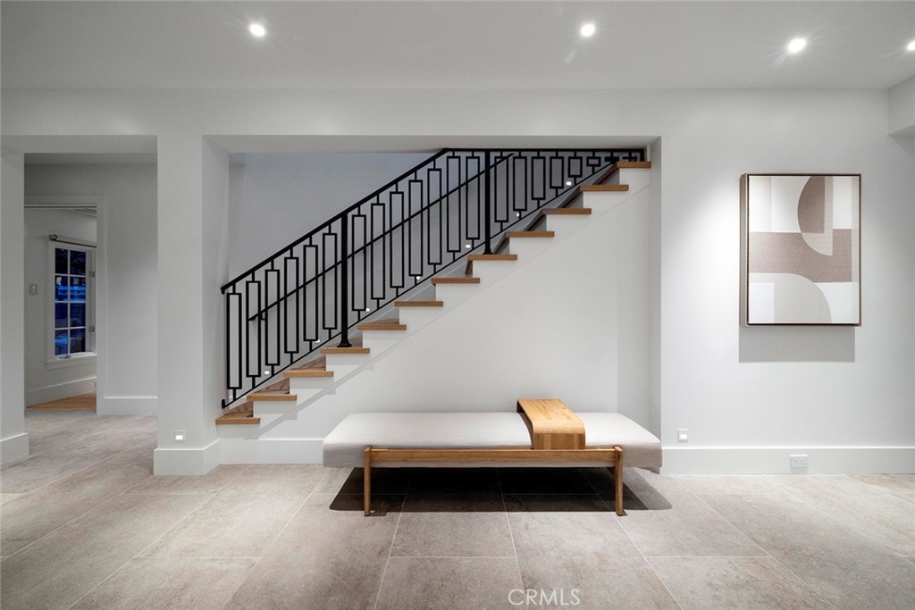 5 Cypress Point Lane