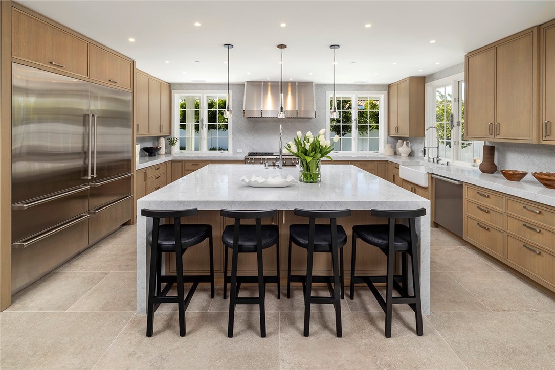 5 Cypress Point Lane