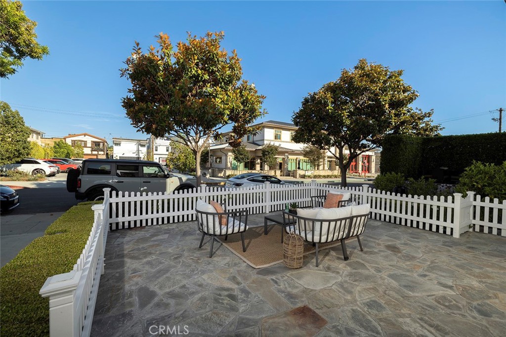 419 Marigold Avenue