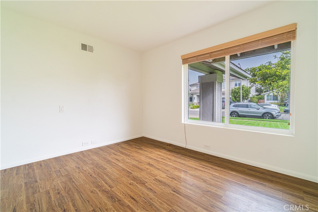 1815 Port Westbourne Place