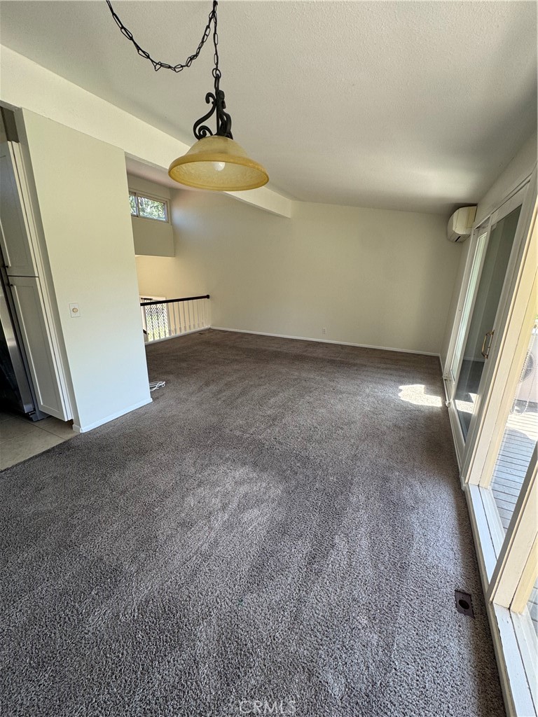 2315 Vista Huerta