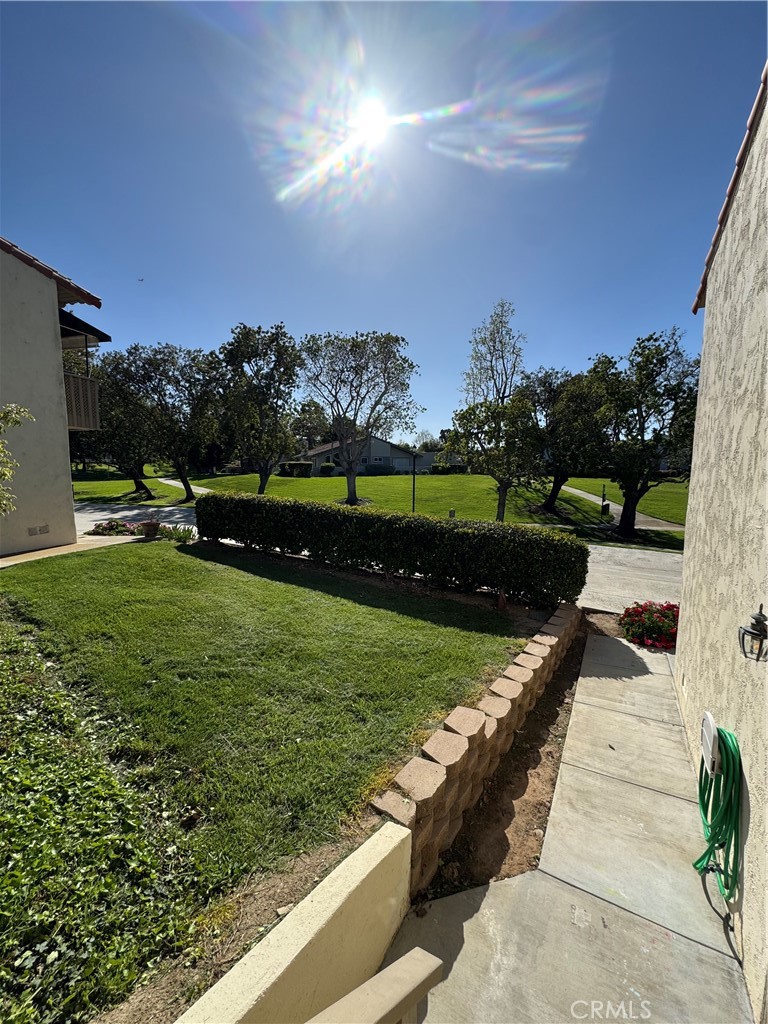 2315 Vista Huerta
