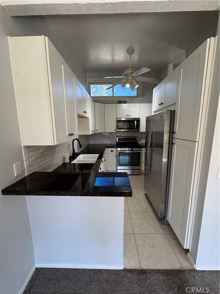 2315 Vista Huerta