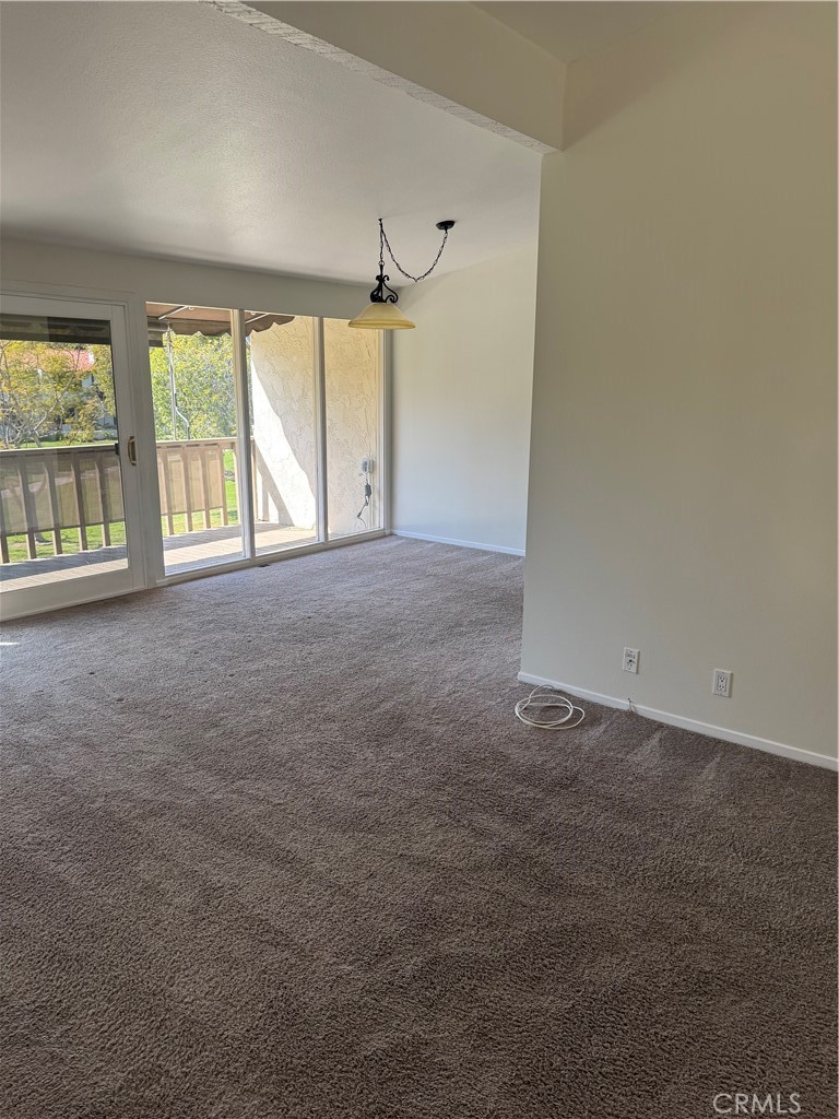 2315 Vista Huerta