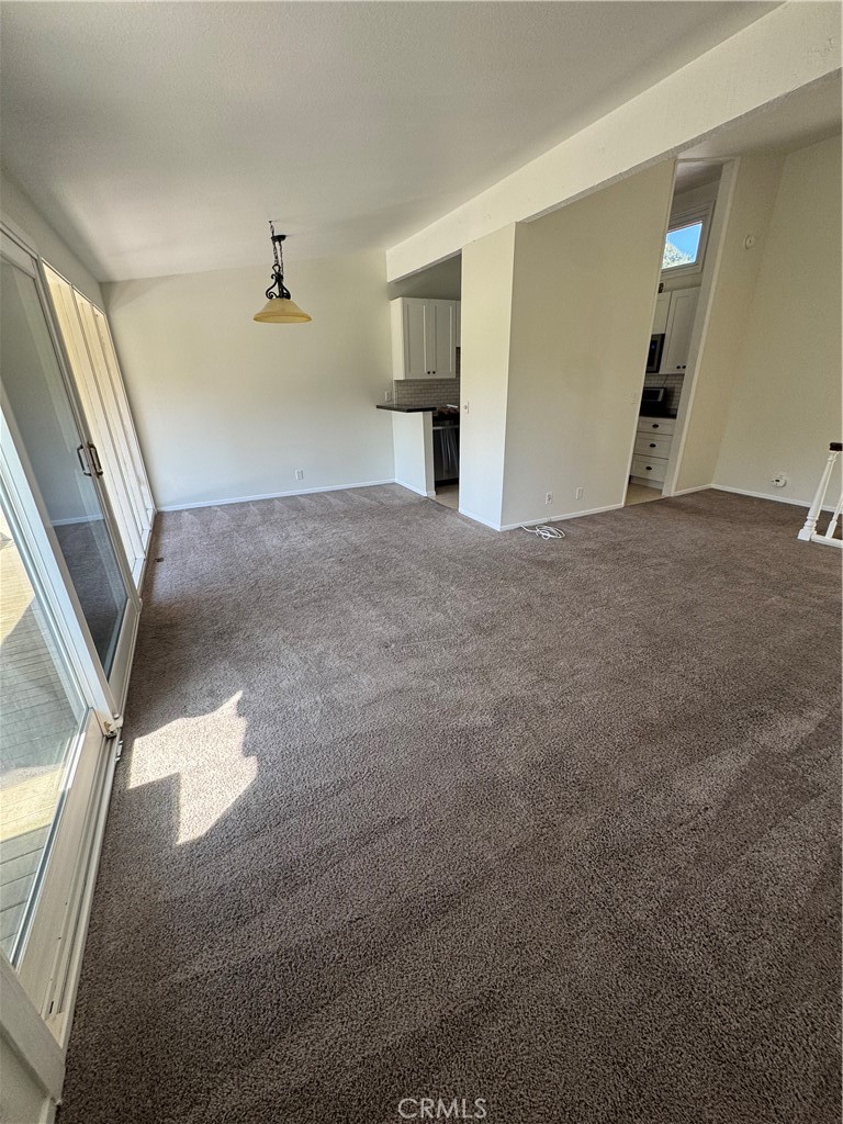 2315 Vista Huerta