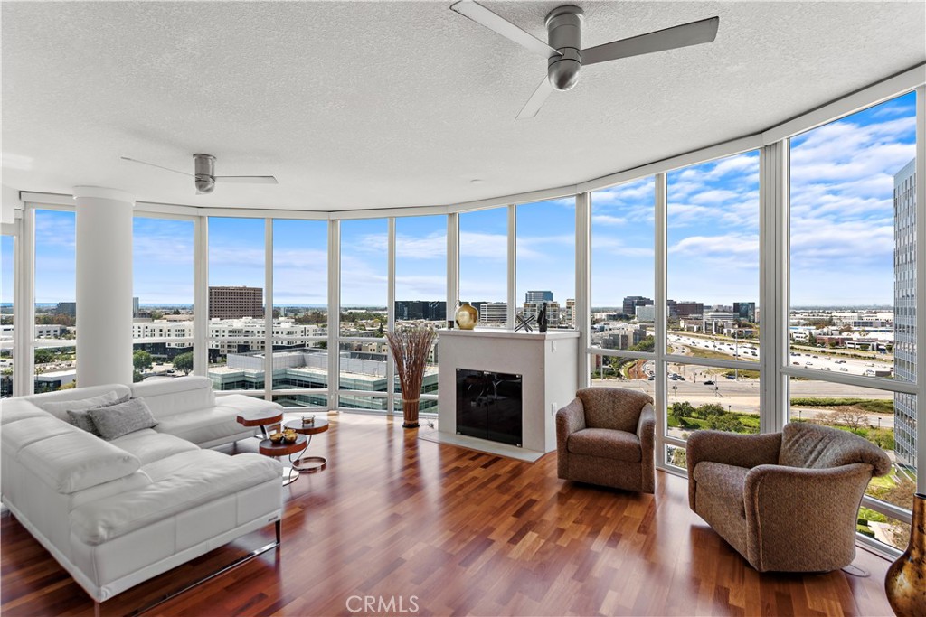 3141 Michelson Drive 1607