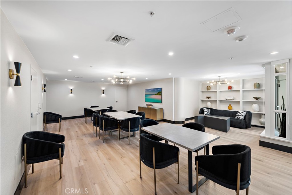3141 Michelson Drive 1607