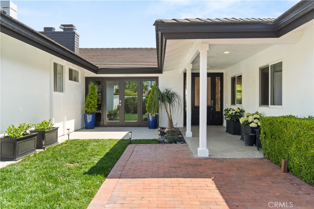1520 Sandcastle Drive