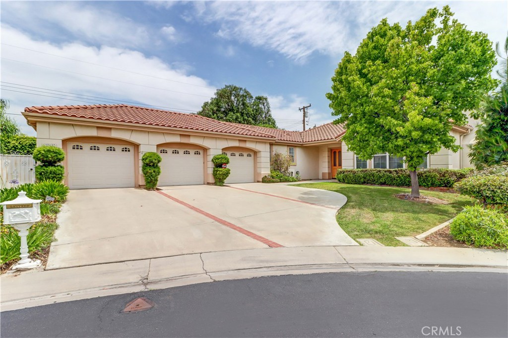 10120 Orange Blossom Circle
