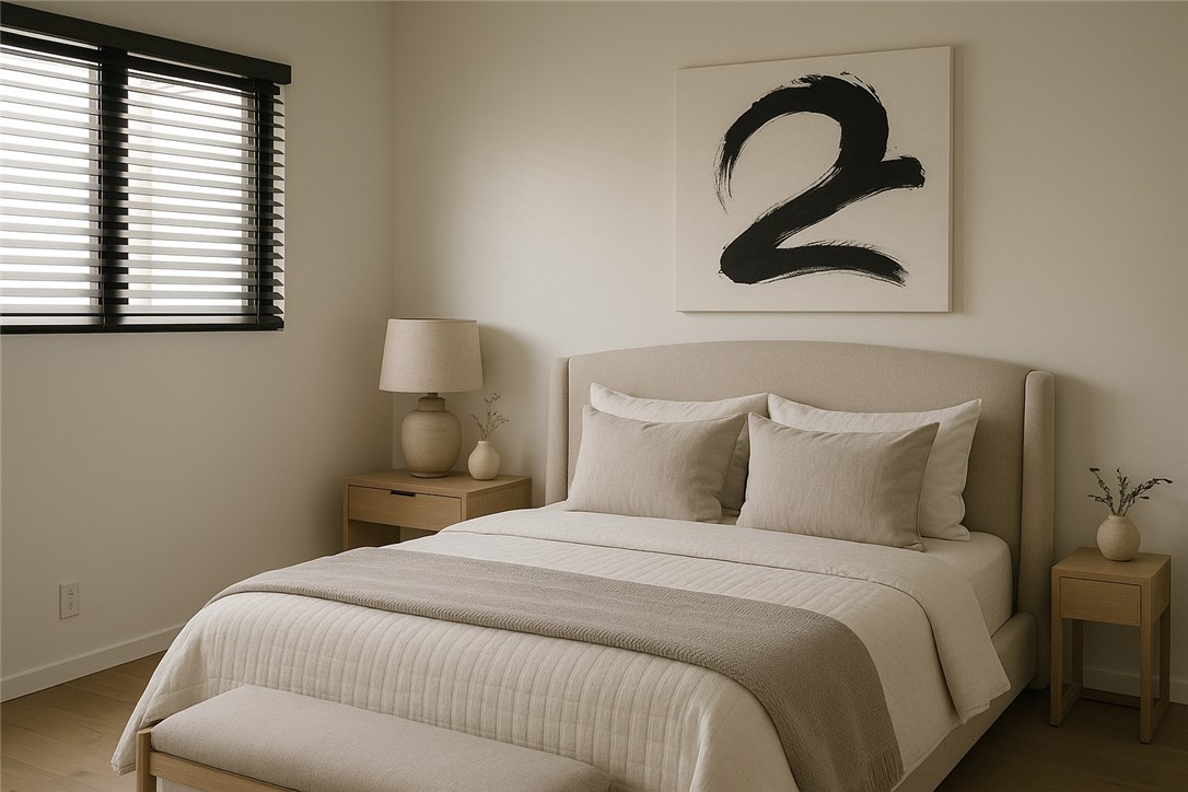 604 1/2 Poinsettia Avenue