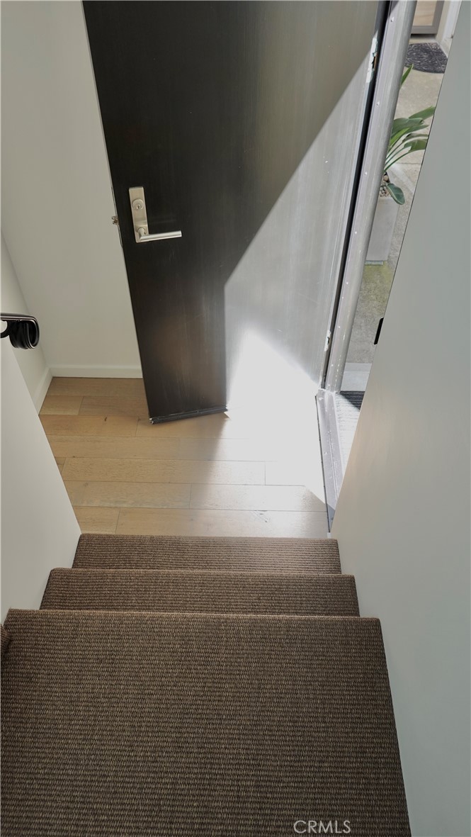 604 1/2 Poinsettia Avenue