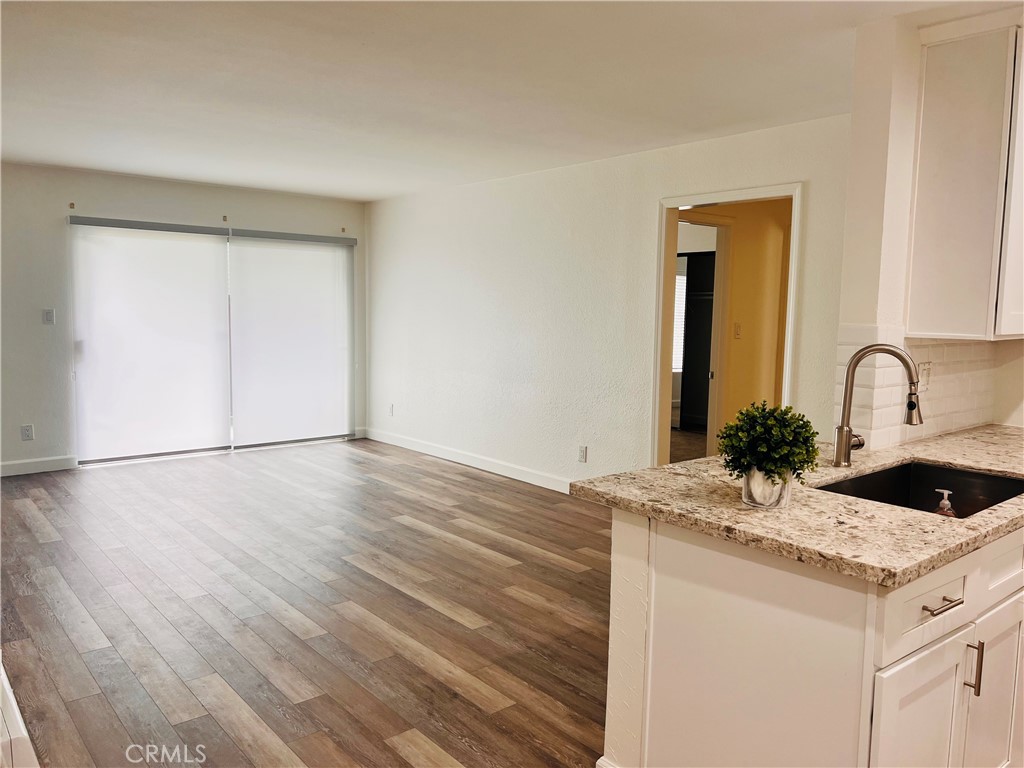 1345 Cabrillo Park Drive R05