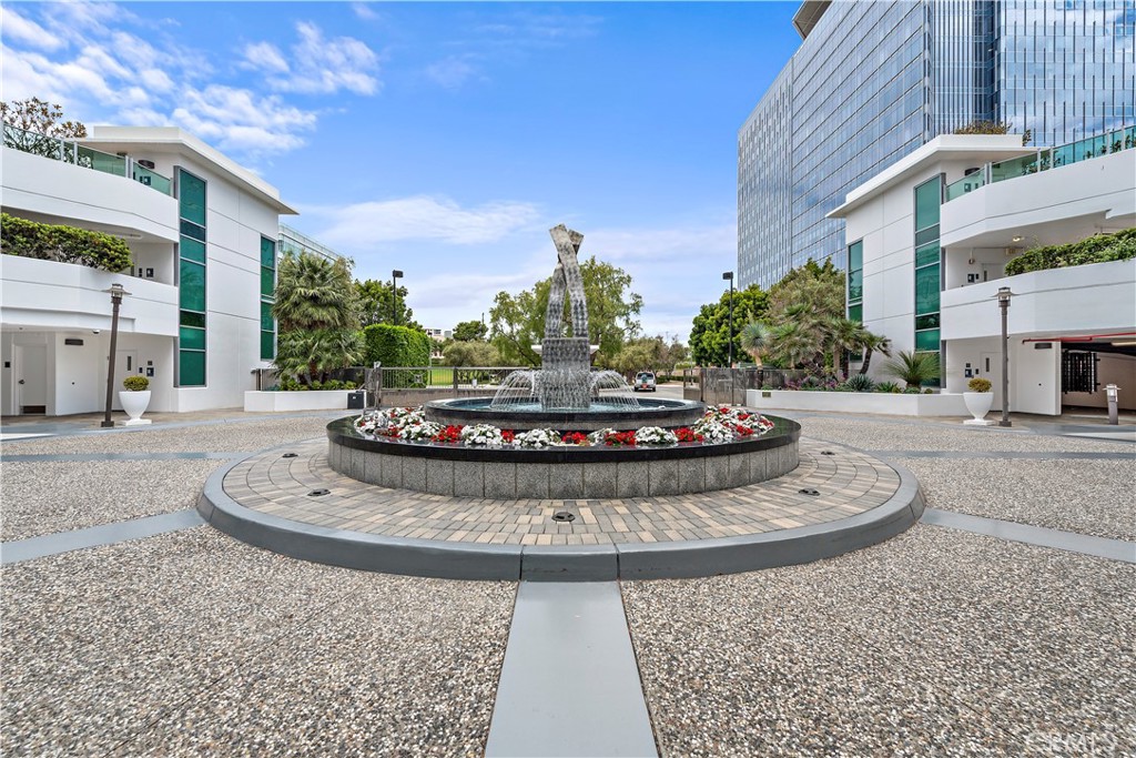 3141 Michelson Drive 1607