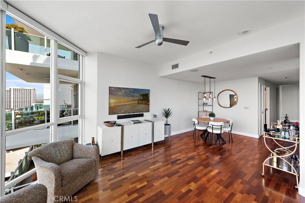 3141 Michelson Drive 1607