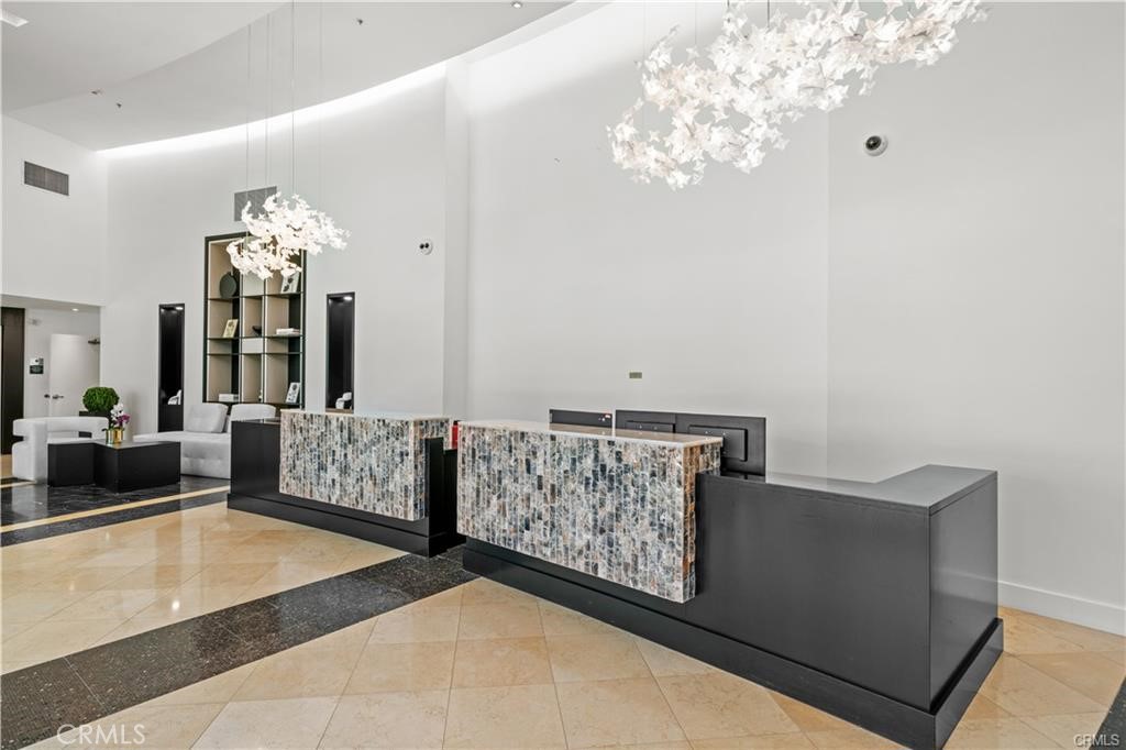 3141 Michelson Drive 1607